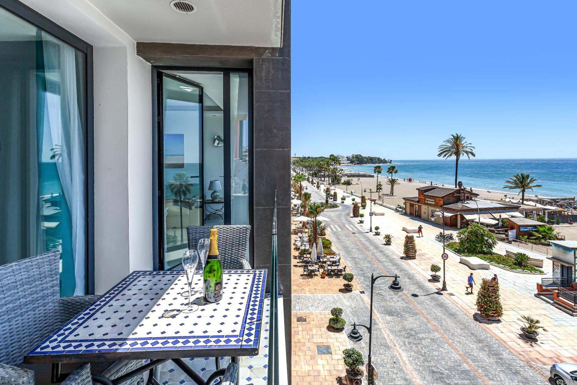 Ferienwohnung La Viu Estepona Exterior foto